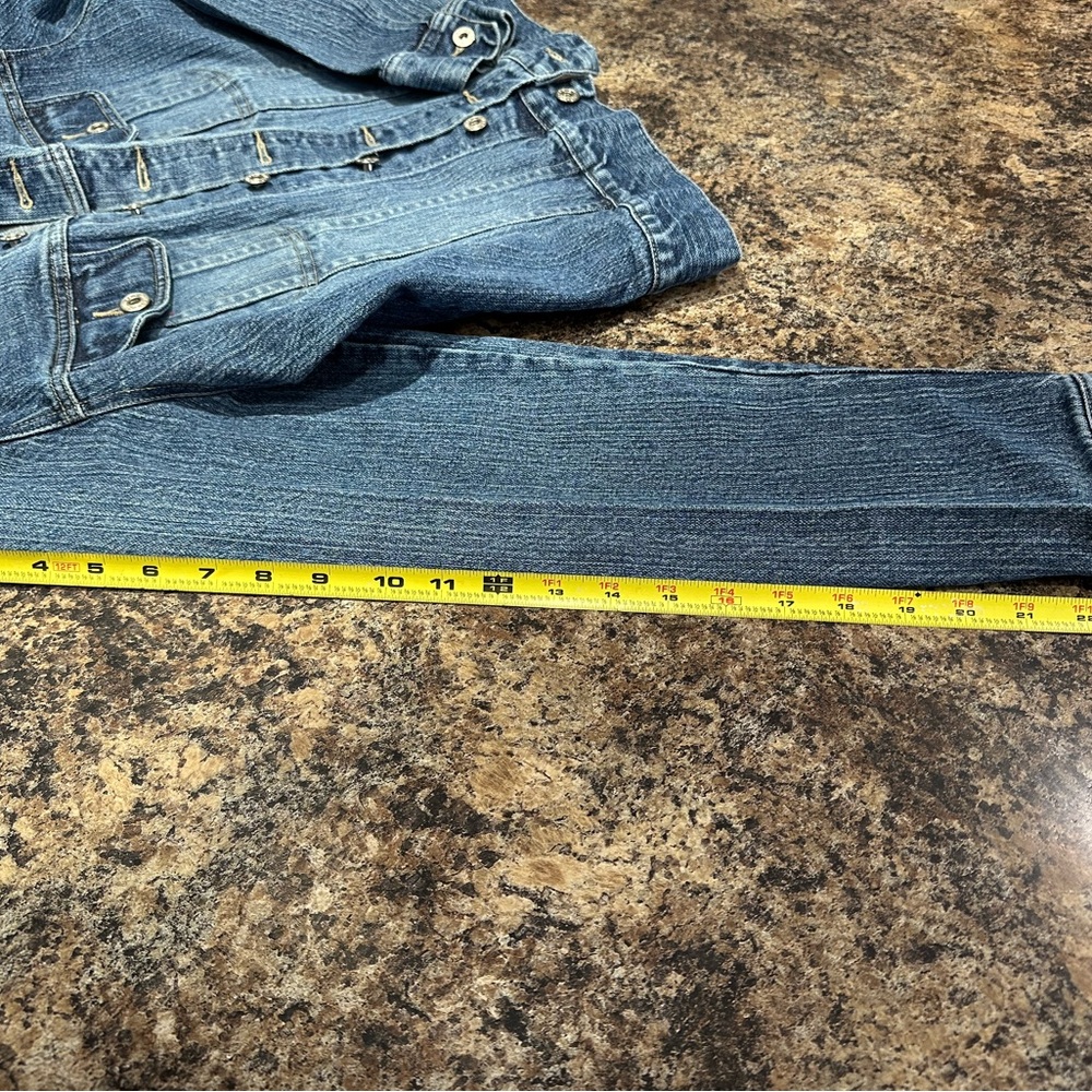 Patriotic Denim Jacket With Flag Patch - image 4